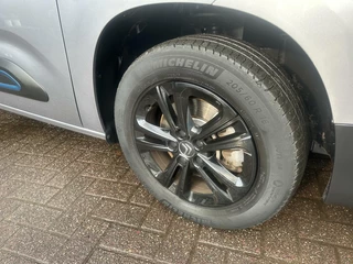 Citroën ë-Berlingo Citroen ë-Berlingo Shine 50 kWh 3 FASE/TH/KEYLESS *ALL-IN PRIJS* - afbeelding nr 9