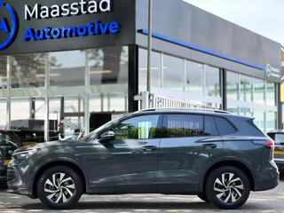 Volkswagen Tiguan Volkswagen TIGUAN 1.5 eTSI DSG Lane ass Drive pilot CarPlay 150 PK Keyless Camera Sfeerverlichting Life edition Direct leverbaar - afbeelding nr 9