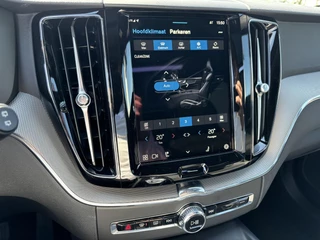 Volvo XC60 Volvo XC60 2.0 T8 Plug-in hybrid AWD Plus Black Edition | 360 Camera | Memorystoelen | Voorruitverwarming - afbeelding nr 13