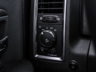 Dodge Ram 1500 | SCHUIF/KANTELDAK | NAVIGATIE | STOELVERWARMING | STUURVERWARMING | - afbeelding nr 60