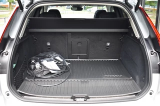 Volvo XC60 Volvo XC60 T6 350PK AWD Plus Dark | Climate | Getint Glas | Trekhaak - afbeelding nr 41