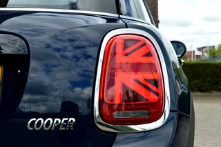 MINI Cooper Rijklaarprijs-Garantie  Navigatie Led Airco Sport stoelen apple carplay - afbeelding nr 8