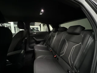 Volkswagen Polo Volkswagen Polo 1.0 TSI R-LINE Clima|Carplay | Leder | PDC | - afbeelding nr 17