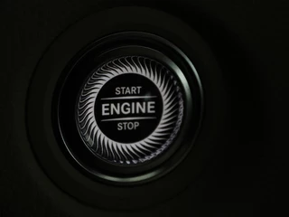 Mercedes-Benz GLC Mercedes-Benz GLC-klasse 200 Business Solution Limited | Panoramadak |  Leder | Stoelverwarming | Adaptive cruise | Trekhaak | Camera | Carplay - afbeelding nr 27