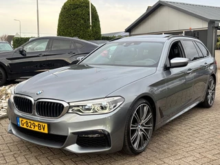 BMW 5 Serie Touring 520i M-Pakket 2019 Panodak HUD Dealerauto