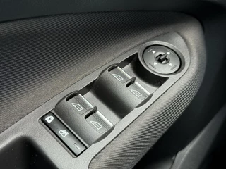 Ford C-MAX Ford C-Max 1.0 Titanium Navi,Trekhaak,Clima,Cruise,PDC,Stoel+Stuur verw,125pk,6 Bak,Elek ramen,Lm velgen,APK tot 02-2026 - afbeelding nr 20