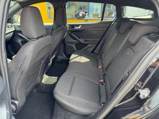 Ford Focus Ford Focus 1.0 Ecob 125 pk ST Line - adap cruise - camera -stoel/stuur verwarming - afbeelding nr 23