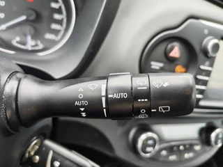 Toyota Yaris Toyota Yaris 1.5 VVT-i Active | Navi | Cruise Control | Achteruitrijcamera - afbeelding nr 12