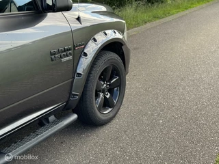 Dodge Ram 1500 Dodge Ram 1500 4X4 5.7 V8 4x4 Crew Cab LPG G3 CarPlay Leder Nette auto! - afbeelding nr 14