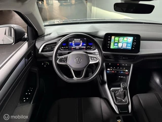 Volkswagen T-Roc Volkswagen T-Roc 1.5 TSI Style | CARPLAY | CRUISE | PDC - afbeelding nr 17