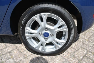 Ford Fiesta Ford Fiesta 1.0 Style Ultimate 2017|Airco|Cruise|Navi|LED - afbeelding nr 2