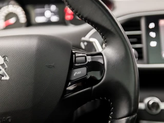 Peugeot 308 Peugeot 308 SW 1.2 PureTech Sport Automaat (PANORAMADAK, APPLE CARPLAY, GROOT. NAVI, 360 CAMERA, SPORTSTOELEN, GETINT GLAS, CRUISE, NIEUWE APK, NIEUWSTAAT) - afbeelding nr 20
