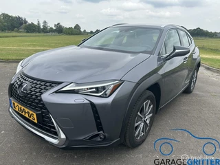 Lexus UX - 243422110-0