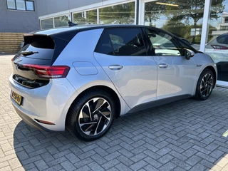Volkswagen ID.3 50% deal 8.475,- ACTIE Stoelverwarming / Carplay / Camera / Cruise / LMV - afbeelding nr 13