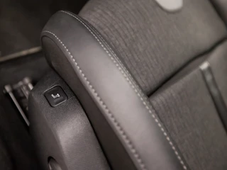 Peugeot 508 Peugeot 508 SW 1.6 HYbrid Deluxe Sport 225Pk Automaat (APPLE CARPLAY, GROOT NAVI, 360 CAMERA, LEDER, ADAPTIVE CRUISE, SPORTSTOELEN, ELEK ACHTERKLEP, GETINT GLAS, KEYLESS, NIEUWSTAAT) - afbeelding nr 25