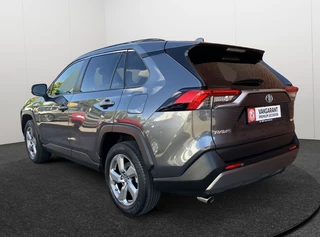 Toyota RAV4 Toyota RAV4 2.5 Hybrid Dynamic: SUV met Klasse & Karakter! - afbeelding nr 2