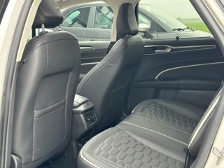 Ford Mondeo Ford Mondeo Wagon 2.0 IVCT HEV Vignale Automaat 187PK NAP - afbeelding nr 30