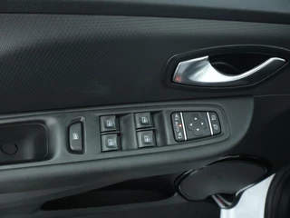Renault Clio Renault Clio Estate 0.9 TCe Limited NAVI | Carplay | Bluetooth | 1ste eigenaar - afbeelding nr 16
