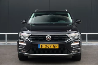 Volkswagen T-Roc Volkswagen T-Roc 1.0 TSI Style Business Navi Clima CarPlay  ACC Getint glas 17-Inch Nl-Auto NAP! - afbeelding nr 7