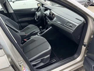 Volkswagen Polo Volkswagen Polo 1.0 TSI Highline 116 pk LED Stlvw CarPlay Cruise Navi Climatic Garantie PDC - afbeelding nr 23