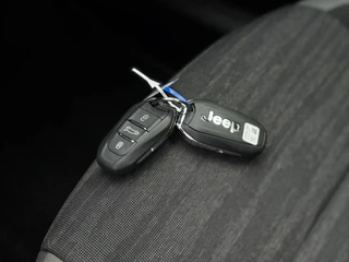 Jeep Avenger Jeep Avenger Longitude 54 kWh | Navi | Carplay | Stoelverwarming | - afbeelding nr 33