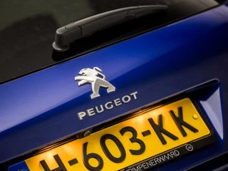 Peugeot 308 Automaat (PANORAMADAK, APPLE CARPLAY, LEDER, DENON AUDIO, SPORTSTOELEN, LED KOPLAMPEN, 360 CAMERA, ADAPTIVE CRUISE, GETINT GLAS, LANE ASSIST, DAB+, NIEUWE APK, NIEUWSTAAT) - afbeelding nr 29