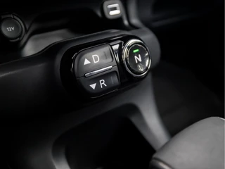 Citroën C4 Cactus Automaat (CAMERA, CLIMATE, STOELVERWARMING, PARKEERSENSOREN, CRUISE, SPORTSTOELEN, DIGITAL COCKPIT, ELEK RAMEN, NIEUWSTAAT) - afbeelding nr 9