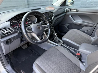 Volkswagen T-Cross Volkswagen T-Cross 1.0 TSI Style CAMERA | CARPLAY | PDC | CRUISE | AIRCO | NWE APK - afbeelding nr 9