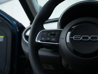 Fiat 600 Fiat 600 1.2 Hybrid 136 PK La Prima | Navi | Camera | Carplay - afbeelding nr 25