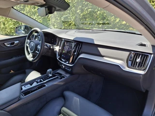 Volvo V60 Volvo V60 B3 Ultimate Dark | H&K Audio | Pilot assist | Demo | Vraag naar de actuele tellerstand - afbeelding nr 3