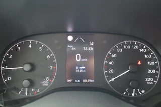 Toyota Yaris Toyota Yaris 1.5 VVT-i Dynamic Trekhaak/Head-up/Stuur/Stoelverwarming - afbeelding nr 7
