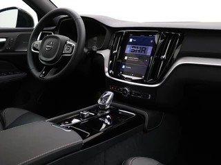 Volvo V60 Volvo V60 T6 PLUG-IN HYBRID LONG RANGE ULTIMATE DARK 19INCH FULL-LED H/K A - afbeelding nr 37