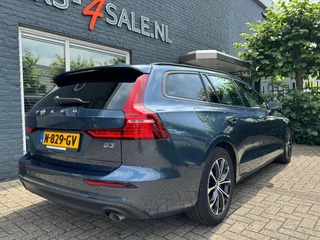 Volvo V60 Volvo V60 2.0 B3 Autom.Momentum Advantage + Camera + Stuurverw. + Lmv 10/2021! - afbeelding nr 4