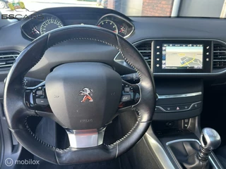 Peugeot 308 Peugeot 308 1.2 PureTech Allure  Pano | Led | Grote Navi - afbeelding nr 17