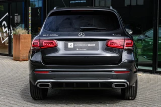 Mercedes-Benz GLC Mercedes-Benz GLC-klasse 300e 4MATIC AMG - CAMERA - SFEERVERLICHTING - afbeelding nr 21