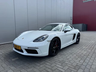 Porsche Cayman - afbeelding nr 2