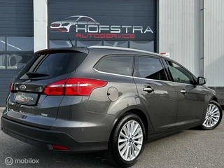 Ford Focus Ford Focus Wagon 1.0 Titanium Edition Navi PDC Clima NAP Netjes! - afbeelding nr 2