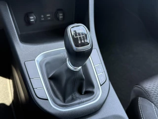 Hyundai i30 Hyundai i30 1.0 T-GDI Comfort 2e Eigenaar,Camera,Navi,Dealer Onderhouden,120pk,Clima,Cruise,Pdc,Lm Velgen,Nieuwe Apk bij Aflevering - afbeelding nr 25