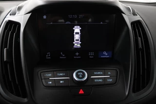 Ford Kuga Ford Kuga 1.5 EcoBoost ST Line (PARKEERSENSOREN, CRUISE, TREKHAAK, GOED ONDERHOUDEN) - afbeelding nr 17