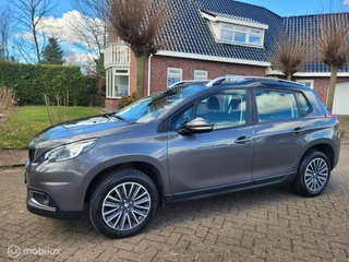 Peugeot 2008 Peugeot 2008 1.2 PureTech Active ,Nav ,airco ,Carplay - afbeelding nr 1