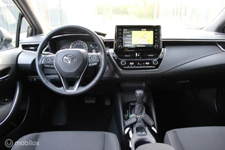 Toyota Corolla Toyota Corolla 1.8 Hybrid Active 1e Eigenaar | Btw auto | Navigatie | Boekjes. - afbeelding nr 9
