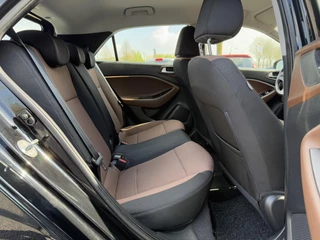 Hyundai i20 Hyundai i20 1.2 HP i-Motion Airco,Cruise,Trekhaak,PDC,Bluetooth,Elek ramen,N.A.P,APK tot 09-2025 - afbeelding nr 9