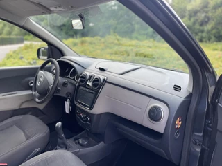 Dacia Lodgy Dacia Lodgy 1.2 TCe Lauréate 7-PERSOONS AIRCO - afbeelding nr 10