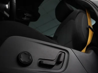 Polestar 2 Polestar 2 Long Range Dual Motor Launch Edition 78kWh |  Panoramadak | Trekhaak | Stoel & stuurverwarming | 360 camera | Adaptive cruise | Harman/Kardon | Carplay - afbeelding nr 6