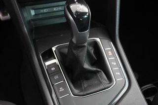 Volkswagen Tiguan Volkswagen Tiguan 1.5 TSI DSG Active Navigatie Climate Control Adaptive Cruise Camera Control Led Dab Stoelverwarming Lichtmetalen Velgen - afbeelding nr 18
