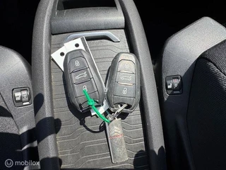 Citroën Grand C4 Picasso C4 Grand Picasso 1.6 Turbo165 pk 7 personen Business Navigatie , Camera , Trekhaak 1.500 trekgewicht  , Panorama dak , Climate & Cruise controle , Verwarmde voorstoelen , Keyless ,  Priveglas , Onderhouden door Citroen dealerr - afbeelding nr 42