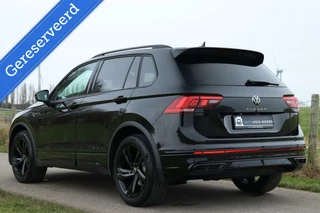 Volkswagen Tiguan Volkswagen Tiguan 1.5 TSI / 2x R-Line / Black Style / VC / HeadUP / H&K / Camera / LED / Trekhaak / 19