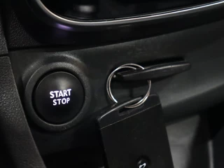 Renault Clio Renault Clio Estate 0.9 TCe Zen [BASS REFLEX AUDIO, CRUISE CONTROL, AIRCO, NAVIGATIE, BLUETOOTH, NIEUWSTAAT] - afbeelding nr 16