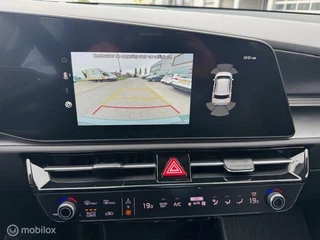 Kia Niro Kia Niro 1.6 GDi PHEV DynamicLine Edition / Plug-inn Hybride / volledig elektrisch rijden 65 km hierna Hybride aandrijving , Navi / Camera achter / Parkeerhulp rondom / Stoel & stuur verwarming / Keyless , fab garantie 7 jaar / 150.000km - afbeelding nr 30