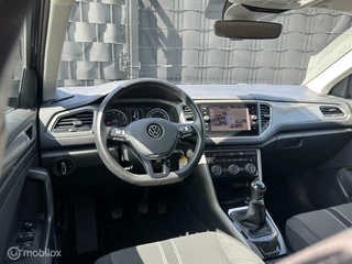 Volkswagen T-Roc Volkswagen T-Roc 1.5 TSI Style + APPLE CARPLAY - afbeelding nr 6